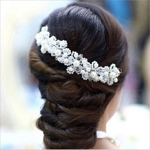 À la mode en plastique strass cristal chaîne de <span class=keywords><strong>cheveux</strong></span> <span class=keywords><strong>mariage</strong></span> casque accessoire de fête pour mariée perle chapeaux bandeau élégant - Product Image 1