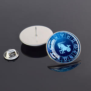 Spilla con design a mappa stellare delle 12 costellazioni, spilla da collo in vetro con segni zodiacali blu, accessorio rotondo in acciaio inossidabile per borse e abbigliamento - Product Image 3