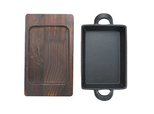 Poêle à frire peu profonde carrée en fonte, revêtement pré-assaisonné avec plateau en bois - Product Image 2