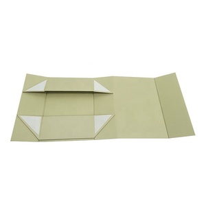 Custom Logo Luxury Matte Rigid Cardboard <b>Foldable</b> Flat-Pack Magnetic Closure Gift <b>Box</b> with Embossing and Matt Lamination - Product Image 4