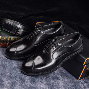 Chaussures habillées en cuir véritable à bout pointu pour hommes, style coréen tendance, faites à la main, pour mariage et occasions décontractées, collection automne - Product Image 1