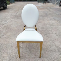 Chaises de location les plus glamour et empilables Chaise Arabella en or de luxe ultime Chaise de banquet de mariage à louer à bord doré