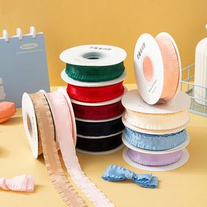 Ruban en satin à bords festonnés délicats de 2,2 cm, best-seller, pour embellir les boîtes cadeaux et décorer les paniers cadeaux, 10 yards/rouleau - Product Image 1