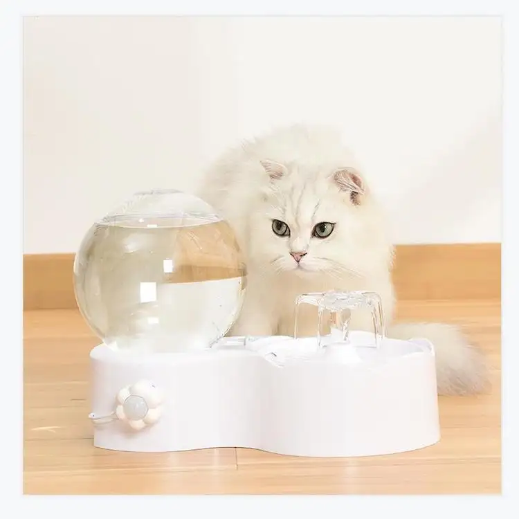 ZYH yeni tasarım akıllı elektrikli pet kedi su çeşmesi 2.3L pet su sebili filtre