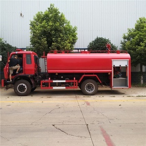 Camión de Bomberos con Tanque de Agua a Precio de Fábrica, Camión de Bomberos 4x2 con Aspersor de Agua en Venta - Product Image 5