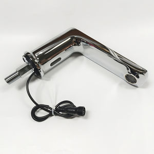 2024 nuevo mezclador de <span class=keywords><strong>grifo</strong></span> de baño con Sensor automático de latón de lujo moderno <span class=keywords><strong>grifo</strong></span> de agua de tocador de alta calidad para <span class=keywords><strong>lavabo</strong></span> - Product Image 5