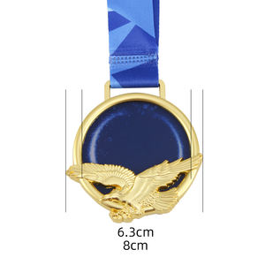 Medaglie in Cristallo con Design Aquila da 8cm, Retro Vuoto per <span class=keywords><strong>Logo</strong></span> e Lettere Personalizzate, Medaglie Commemorative con Anello Dorato - Product Image 2