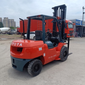 Famous Brand 5ton Diesel <b>Forklift</b> With Original Engine Cheapest Price Toyota 7F <b>Forklift</b> with Triplex Mast - Product Image 3