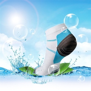 Offre Spéciale nouveau pied chaussettes de Compression Anti-Fatigue fasciite plantaire <span class=keywords><strong>talon</strong></span> éperons <span class=keywords><strong>douleur</strong></span> <span class=keywords><strong>chaussette</strong></span> pour hommes femmes Sport chaussettes - Product Image 4