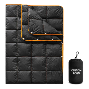 Couverture de camping imperméable et chaude en nylon 20D avec rembourrage en duvet de canard, 84"x80", idéale pour l'hiver, les activités de plein air, les pique-niques et les voyages. - Product Image 6