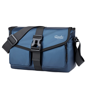 Sac de poitrine multifonctionnel pour homme, imperméable, durable, à multiples poches, idéal pour les sports de plein air, nouvelle collection, vente chaude - Product Image 3
