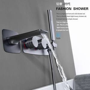 Robinet d'arrosage <span class=keywords><strong>de</strong></span> fleur <span class=keywords><strong>de</strong></span> baignoire cascade chaud et froid dans le mur robinet <span class=keywords><strong>de</strong></span> <span class=keywords><strong>bord</strong></span> <span class=keywords><strong>de</strong></span> cylindre encastré <span class=keywords><strong>noir</strong></span> dissimulé - Product Image 3