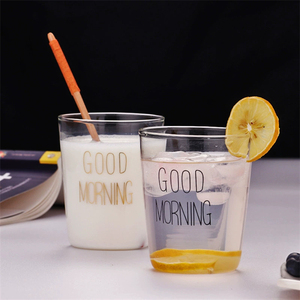 Taza de Vidrio de Borosilicato Soplado a Mano con Diseño de Letras 'Good Morning' en Colores Negro, Blanco y Dorado para Café de Desayuno - Product Image 3