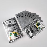 Cartes à jouer en plastique argentées de luxe personnalisées de haute qualité Thriwa avec logo personnalisé et boîte sur mesure