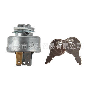 Interruptor de Encendido K1122-62112 para Tractores, Vehículos Agrícolas y Carretillas - Product Image 1