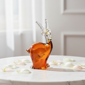 Figurine d'antilope en verre de Murano soufflé à la main, style Art déco. Corne translucide et finition lumineuse. Décoration de maison pour anniversaire, cadeau - Product Image 4