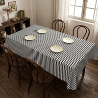 Nappe classique en polyester résistante à la chaleur, facile à nettoyer, à carreaux vichy noir et blanc, pour table à manger