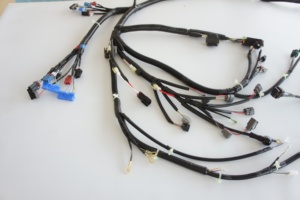 Professionele OEM auto-bedradingssysteem achteruitkijkspiegel aangewezen connectoren voor automobieltoepassing - Product Image 6