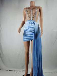 Idées de cadeaux uniques en velours bleu royal pour femme robe de club de sexe chaude pour adulte robe de soirée courte et robe de bal de promo en cristal à paillettes brillantes - Product Image 4