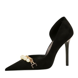 European and American Style Super High Heel Suede Shallow Mouth <b>Pointed</b> Pearl Metal Chain Side Hollow-out Single Shoes - Product Image 6