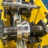 Ligne de production de machines de formage à froid pour rayonnages de stockage en acier rapide, personnalisés, automatiques et robustes pour entrepôts