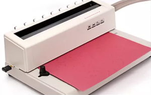 DX-W15 conception populaire A4 papier peigne manuel machine à relier livre classeur pour équipement de bureau - Product Image 2