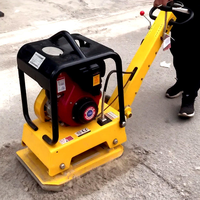 Expédition immédiate, vente directe usine : Compacteur à plaques Yucheng à moteur essence 4000W, haute efficacité, garantie 1 an pour la construction routière