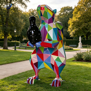 ประติมากรรมกระรอกเรขาคณิตขนาดใหญ่ทำจากไฟเบอร์กลาส งานศิลปะหลากสีสัน ตกแต่งภูมิทัศน์ด้วยลวดลายเรขาคณิต - Product Image 3