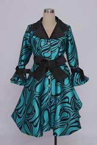 Robe de cérémonie élégante et raffinée pour femmes grandes tailles - Product Image 6