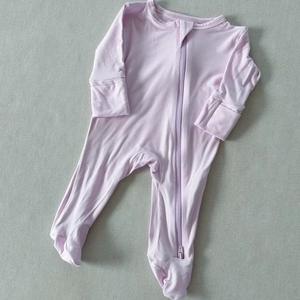 Vêtements pour bébés garçons 6-12 mois <span class=keywords><strong>pas</strong></span> <span class=keywords><strong>cher</strong></span> Barboteuse pour bébés en bambou nouveau-né pour filles pyjamas personnalisés en bambou pour bébés - Product Image 3