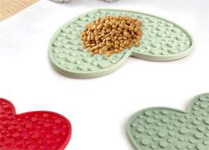 Prato de Alimentação Lenta em Forma de Coração para Gatos, Tigela de Silicone para Lamber, Tapete em Forma de Coração, Silicone de Grau Alimentício - Product Image 2