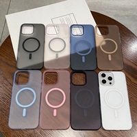Étui rigide ultra-mince de charge sans fil magnétique mat pour iPhone 13 11 Pro Max 17 Plus étuis spéciaux pour téléphone portable givré