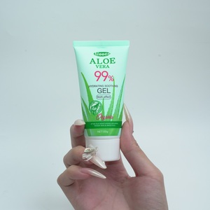 AIOOCE <span class=keywords><strong>Gel</strong></span> <span class=keywords><strong>nettoyant</strong></span> hydratant pour le visage à l'<span class=keywords><strong>aloe</strong></span> <span class=keywords><strong>vera</strong></span> 99% à base de plantes, apaisant, translucide, peau douce - Product Image 3