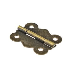Bisagra de mariposa estilo antiguo 40x33mm de hierro para montaje en superficie, bisagra para caja de madera - Product Image 1
