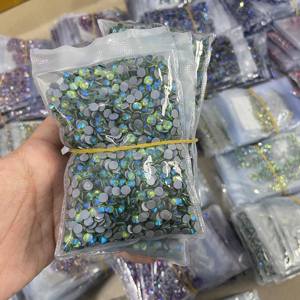 WHATSTONE, venta al por mayor, cristal, Hierro sobre piedra, Paquete grande a granel, diamantes <span class=keywords><strong>de</strong></span> imitación Hotfix para decoración <span class=keywords><strong>de</strong></span> vestidos <span class=keywords><strong>de</strong></span> novia - Product Image 4