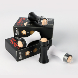 Hollyren 2022 New Volcanic Stone Oil-Control Facial Oil Absorber Washable 360 Rotatable Volcanic Oil Absorbing Roller