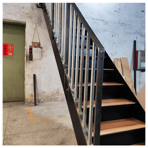 <span class=keywords><strong>Escalera</strong></span> de viga recta de Pedal de <span class=keywords><strong>madera</strong></span> de nogal negro directamente personalizada para Loft en el segundo piso de <span class=keywords><strong>escalera</strong></span> dúplex de acero y <span class=keywords><strong>madera</strong></span> - Product Image 2