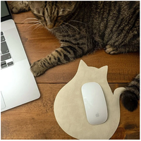 Tapis de souris en forme de chat en cuir Pu tapis de souris de bureau mignon tapis de souris de jeu pour ordinateur portable pour une utilisation de bureau