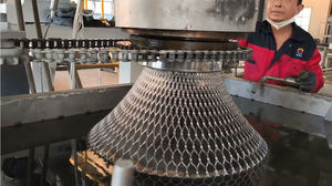 Máquina Automática de Geotextil de Un Solo Tornillo 3D 4D PE con Motor para Cercas de Balcones y Ventanas, Cría de Aves de Corral y Jardinería - Product Image 2