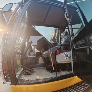 Escavatore Usato Originale CAT330D2l 330d 330dl 330bl 330b 330c, Macchinario Pesante in Ottime Condizioni e Prestazioni Perfette in Vendita - Product Image 4