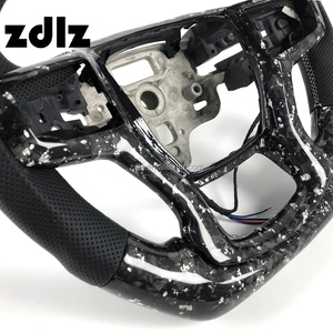 Volant personnalisé en cuir perforé et fibre de carbone forgée pour Chevrolet Silverado <span class=keywords><strong>Corvette</strong></span> C8 Cruze - Product Image 5