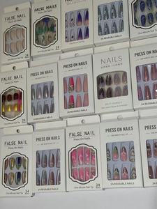 Bán Buôn Giá Rẻ Báo Chí Trên Móng Tay Chất Lượng Cao Trung Bình Quan Tài Trái Tim Ngọc Trai Pháp Tip Móng Tay Móng Tay Acrylic Dính Trên Móng Tay Với Kit - Product Image 2