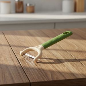 Nouveau Éplucheur Manuel de Légumes et Fruits (Carotte, Courgette, Concombre, Pommes de Terre) avec Poignée Antidérapante, Personnalisable avec Logo, Vente en Gros - Product Image 4