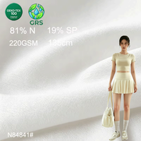 Tissu jersey tricoté double face en nylon recyclé certifié GRS OEKO-TEX, éco-responsable, respirant, extensible dans les quatre sens, pour le yoga
