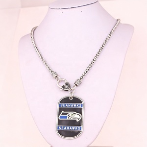 สร้อยคอจี้แชมป์ Seattle Seahawks ปี 2026 สุดฮิต ขายดี สำหรับทุกเพศ สไตล์วินเทจ  จี้สแตนเลสสตีลสำหรับผู้ชาย สไตล์พังก์ - Product Image 5