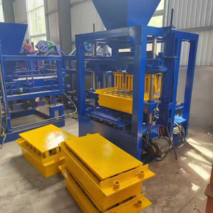 Machine à fabriquer des blocs <span class=keywords><strong>de</strong></span> <span class=keywords><strong>ciment</strong></span> semi-automatique à faible coût, machine manuelle à briques autobloquantes, machine à poser des briques - <span class=keywords><strong>Prix</strong></span> - Product Image 3
