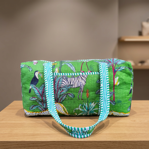 Bolsa de Viaje Tipo Weekender con Estampado Tropical, Gran Capacidad, Bolsas de Viaje Acolchadas de Tela Verde con Cierre de Cremallera - Product Image 2