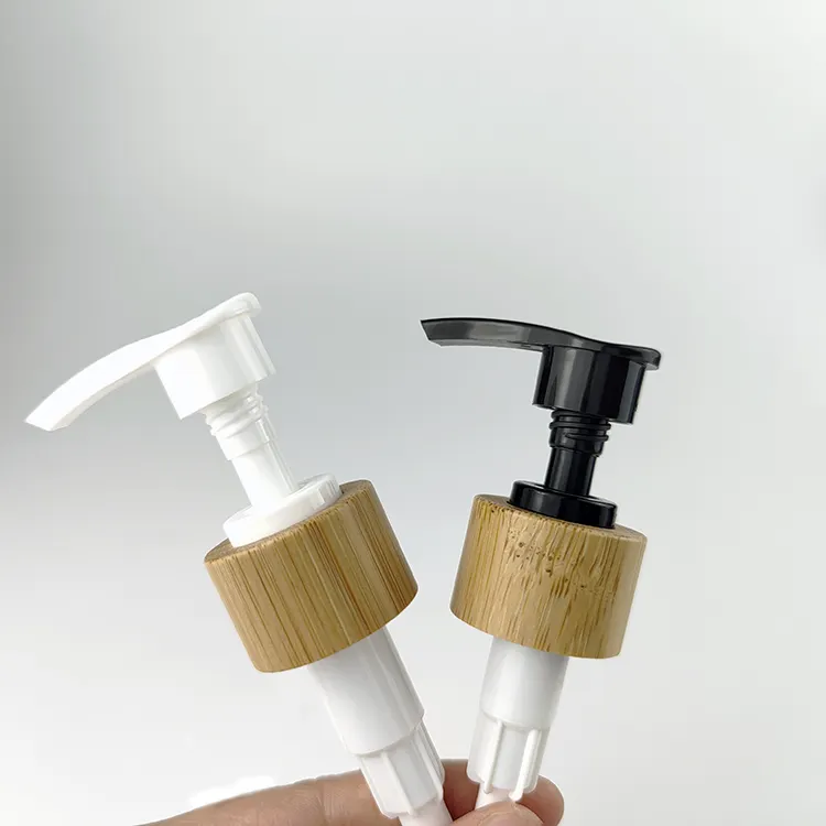 Shampooing-24 28 410 415 tailles de pompe de soins de la peau en plastique PP bambou personnalisé blanc noir bouchon à vis bouteilles pulvérisateurs canettes d'eau