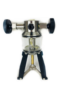 Profesyonel Taşınabilir Hidrolik El Pompası Basınç Kalibratörü - Yüksek Hassasiyetli Manuel Basınç Göstergesi Test Cihazı - Product Image 3