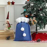Sac cadeau personnalisé en velours avec cordon de serrage, bordure en fausse fourrure et pompon pour le sac du Père Noël, emballage de cadeaux de Noël